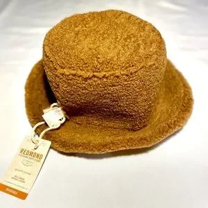 Redmond | Accessories | Redmond Reversible Faux Suede With  display picture 1